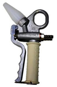 TURBO CLEANER – Wash Gun, Air Assisted for efficiency and water saving.